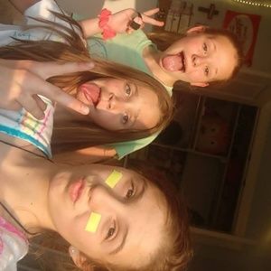 Meet your Posher, Emma